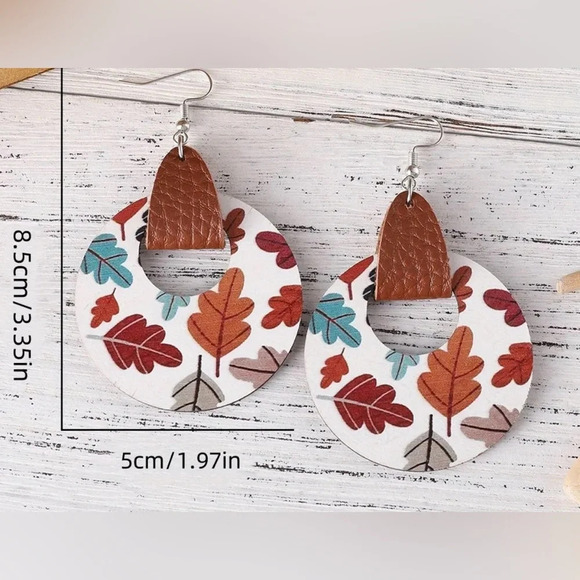 Wooden Boho Chic Autumn Dangle Earrings NEW - Picture 2 of 3